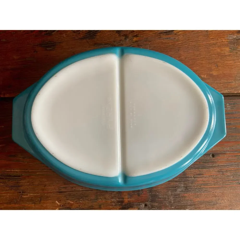 Vintage PYREX Blue 1.5qt Casserole Dish w/Divider